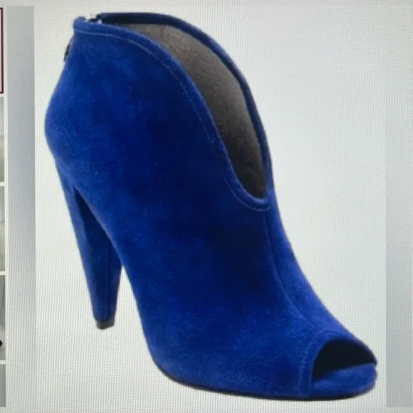 Vince Camuto Shoes Vince Camuto Finaleigh Blue Nubuck Suede